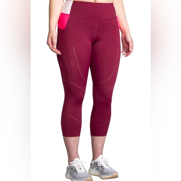 Brooks~ Women’s Method 3/4 Tights‎ Athletic Running Capris/ leggings size XL NWT - Picture 1 of 11